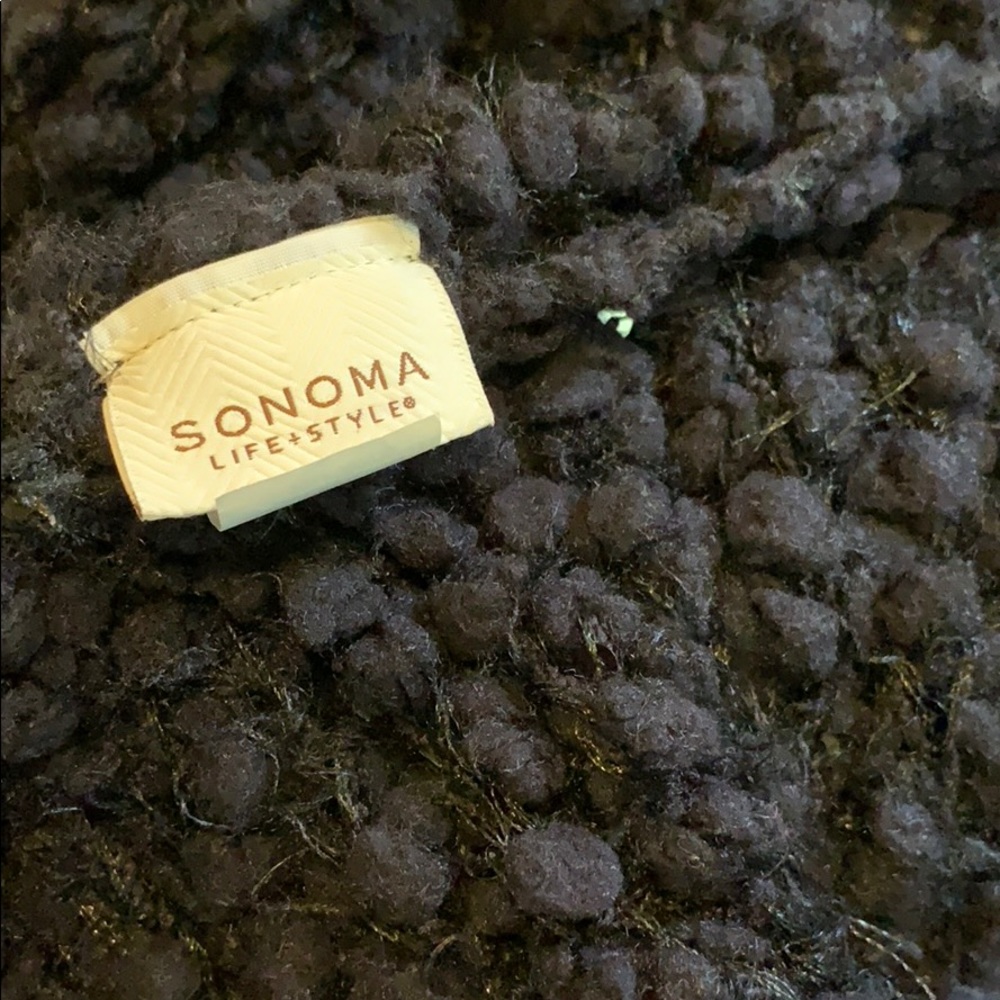 Scarf - Picture 2 of 2